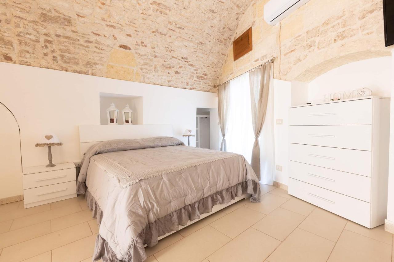 B&B La Finestra Sui Giardini 圣埃拉莫因科莱 外观 照片
