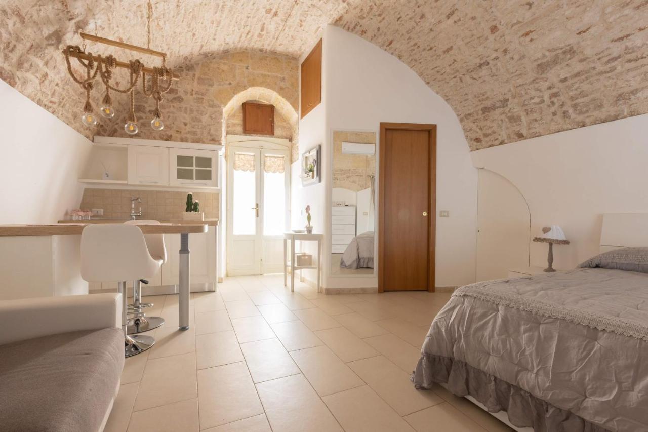 B&B La Finestra Sui Giardini 圣埃拉莫因科莱 外观 照片